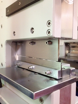 PCB V-Cutting Machine Short Alum Board 200mm Separate Length