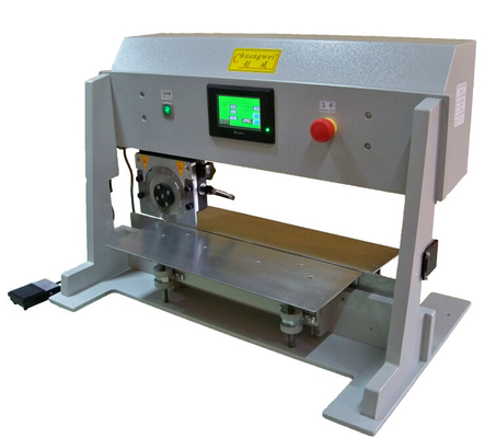 High Efficiency LCD Program Control PCB Depaneler with Running Type