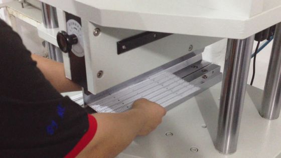 Two Linear Blades V - Cut PCB Separator To Cutting Rigid And Thick Metal Circuit Board