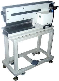 High Efficiency Fr4 Pcb Cutting Machine Separate 2.5mm Thick Boards